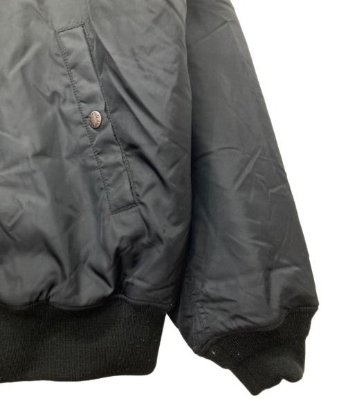 A BATHING APE（アベイシングエイプ）A BATHING APE (ア ベイシング エイプ) Busy Shark Loose Fit MA-1 Jacket ブラック サイズ:2XLの古着・服飾アイテム