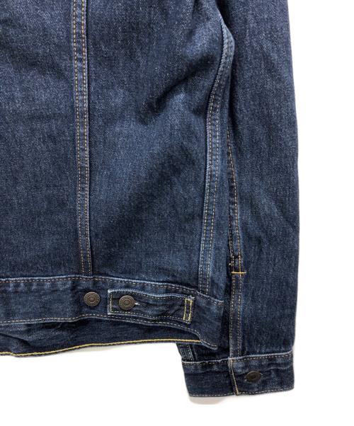 LEVI'S（リーバイス）LEVI'S (リーバイス) デニムジャケット/トラッカージャケット インディゴ サイズ:Mの古着・服飾アイテム