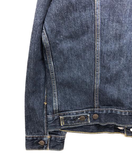 LEVI'S（リーバイス）LEVI'S (リーバイス) デニムジャケット/トラッカージャケット インディゴ サイズ:Mの古着・服飾アイテム