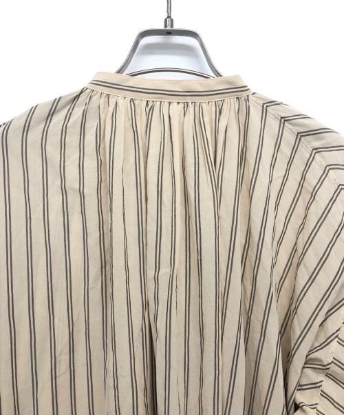 UNFIL（アンフィル）unfil (アンフィル) striped cotton-voile gathered dress ベージュの古着・服飾アイテム