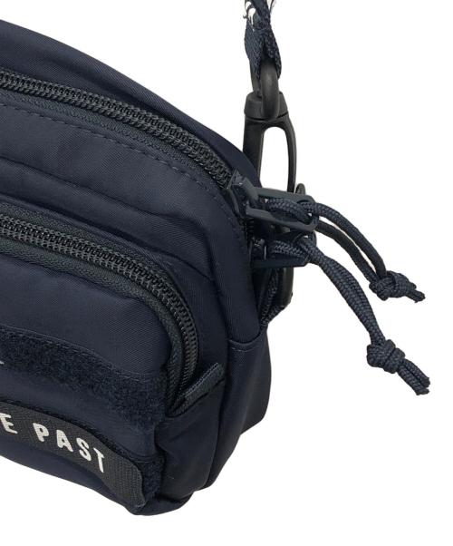 HUMAN MADE（ヒューマンメイド）HUMAN MADE (ヒューマンメイド) ショルダーバッグ ネイビーの古着・服飾アイテム