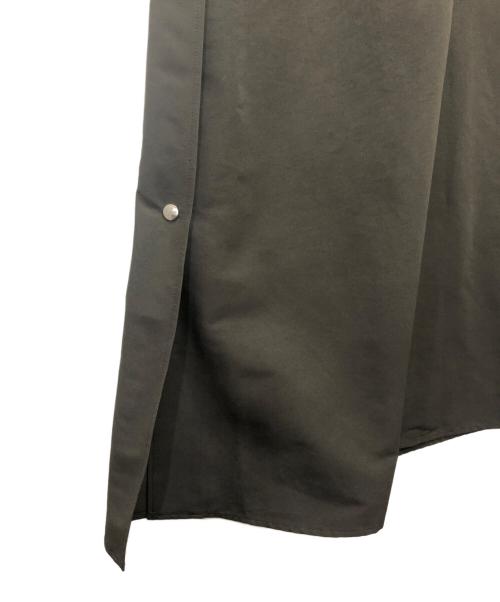 THE RERACS（ザ リラクス）THE RERACS (ザ リラクス) APRON DRESS オリーブ サイズ:Sの古着・服飾アイテム