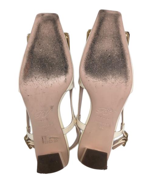 Roger Vivier（ロジェ ヴィヴィエ）Roger Vivier (ロジェ ヴィヴィエ) SLING BACK（スリングバック） ベージュ サイズ:36の古着・服飾アイテム