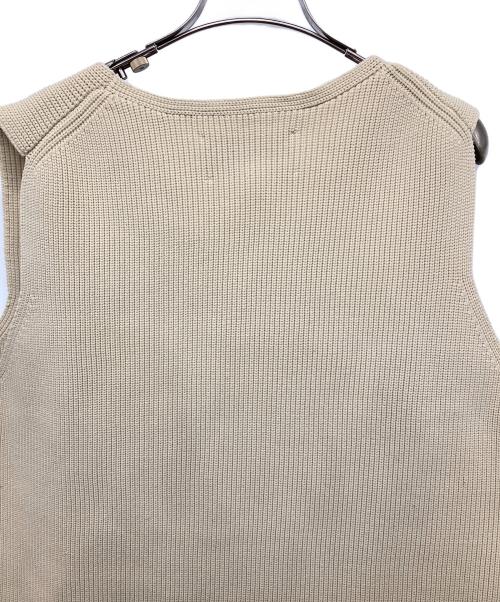 F/CE.（エフシーイー）F/CE. (エフシーイー) ノースリーブニットワンピース ベージュ サイズ:Fの古着・服飾アイテム