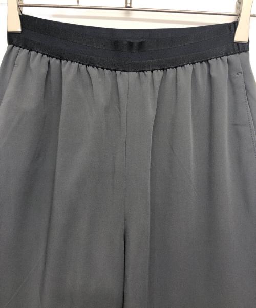 forme（フォルメ）forme (フォルメ) ワイドパンツ グレーの古着・服飾アイテム