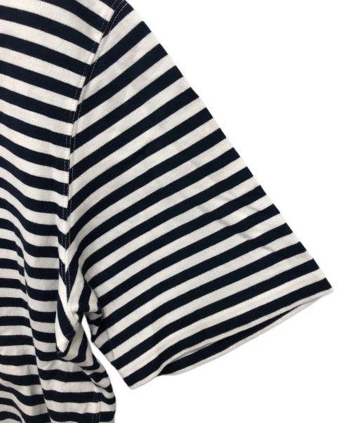 JUNYA WATANABE COMME des GARCONS（(ジュンヤワタナベ コムデギャルソン）JUNYA WATANABE COMME des GARCONS ((ジュンヤワタナベ コムデギャルソン) バックオープンボーダーカットソー ネイビー サイズ:Sの古着・服飾アイテム