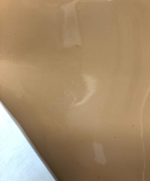 KITAMURA（キタムラ）KITAMURA (キタムラ) 2WAYエナメルトートバッグ ベージュの古着・服飾アイテム