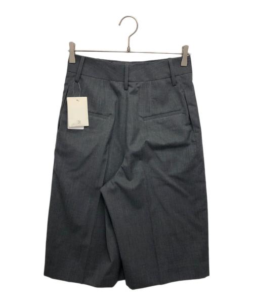 DEUXIEME CLASSE（ドゥーズィエム クラス）DEUXIEME CLASSE (ドゥーズィエム クラス) Enchantショートパンツ グレー サイズ:34 未使用品の古着・服飾アイテム