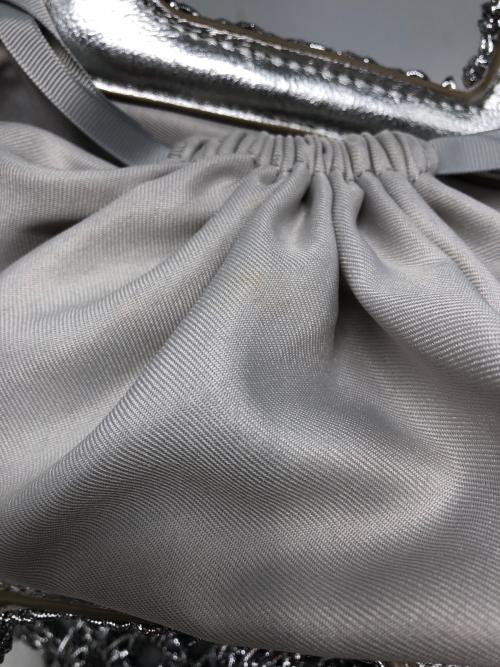 HAYNI.（ヘイニ）HAYNI. (ヘイニ) ハンドバッグ シルバーの古着・服飾アイテム