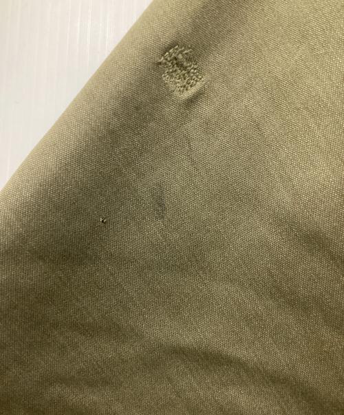 VINTAGE MILITARY（ヴィンテージ ミリタリー）VINTAGE MILITARY (ヴィンテージ ミリタリー) US ARMY A-2デッキジャケット カーキ サイズ:L(42-44)の古着・服飾アイテム