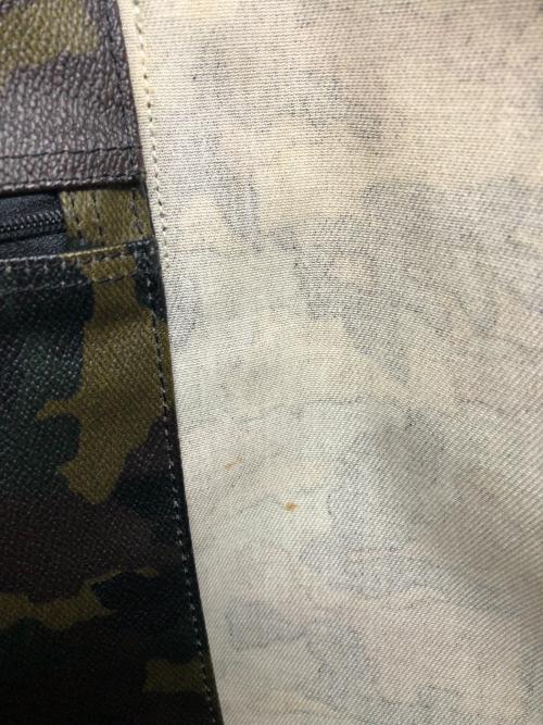 Gentil Bandit（ジャンティバンティ）Gentil Bandit (ジャンティバンティ) トートバッグ カーキの古着・服飾アイテム