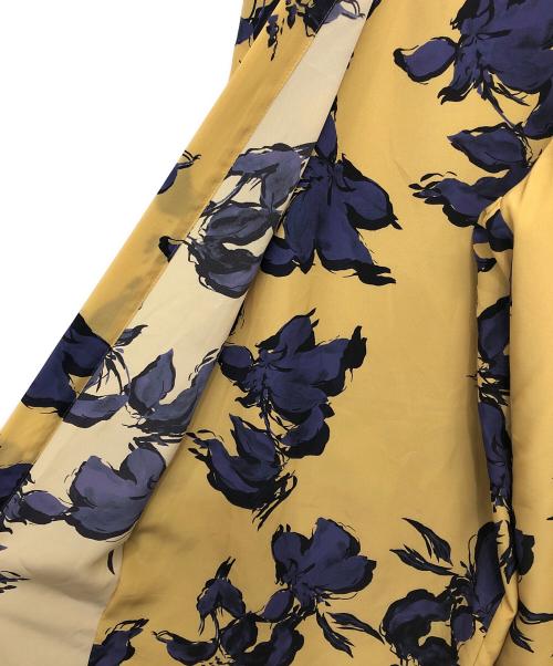 Aga（アーガ）Aga (アーガ) フラワープリントラップパンツ イエロー サイズ:9号の古着・服飾アイテム