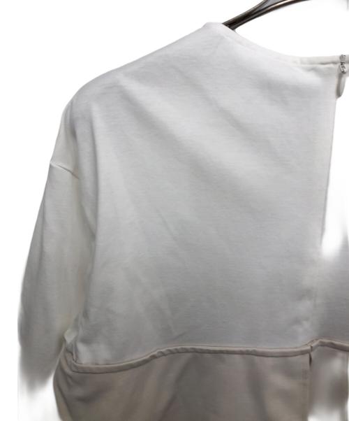 23区（ニジュウサンク）23区 (ニジュウサンク) ライトクロスビスチェコンビ ジャージー カットソー ベージュ サイズ:38の古着・服飾アイテム