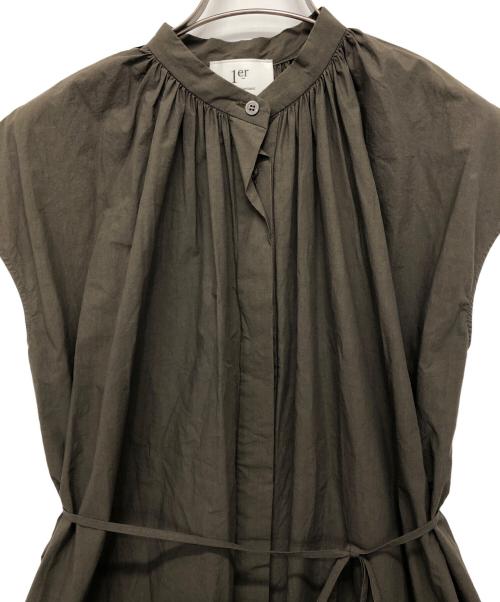 1er Arrondissement（プルミエ アロンディスモン）1er Arrondissement (プルミエ アロンディスモン) ノースリーブコットンワンピース オリーブ サイズ:36の古着・服飾アイテム