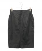 GIANNI VERSACEジャンニ・ヴェルサーチ）の古着「メデューサボタンレザーミディスカート」｜ブラック