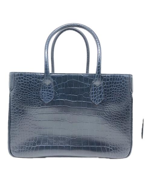 A.D.M.J.（エーディーエムジェイ）A.D.M.J. (エーディーエムジェイ) 型押しハンドバッグ ネイビーの古着・服飾アイテム