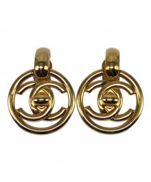 CHANEL（シャネル）の古着「ココマークターンロック/イヤリング」｜ゴールド