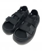 UGGアグ）の古着「STRATUS / ストラップサンダル」｜ブラック