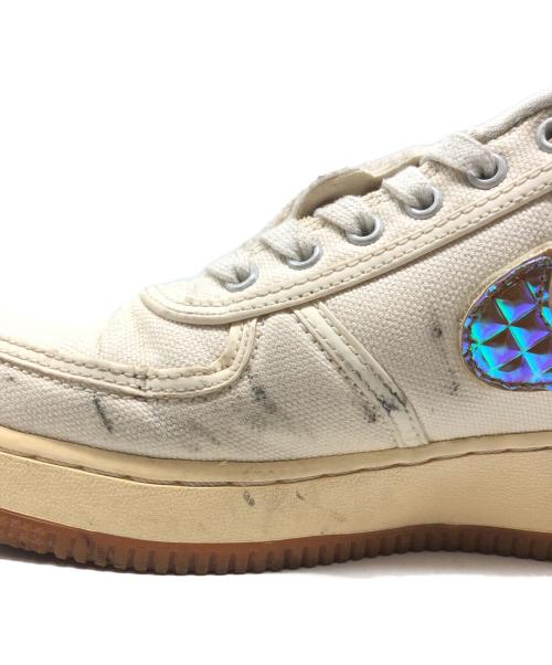 NIKE（ナイキ）NIKE (ナイキ) TRAVIS SCOTT (トラヴィス・スコット) AIR FORCE1 LOW SAIL/ベージュ サイズ:24.5㎝の古着・服飾アイテム