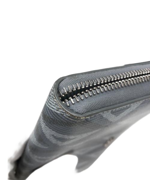 Dior（ディオール）Dior (ディオール) ダイヤモンドロゴラウンドファスナー財布 グレーの古着・服飾アイテム