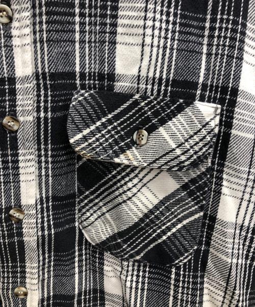 FIVE BROTHER（ファイブブラザー）FIVE BROTHER (ファイブブラザー) 90’sチェックネルシャツ ホワイト×ブラック サイズ:Mの古着・服飾アイテム