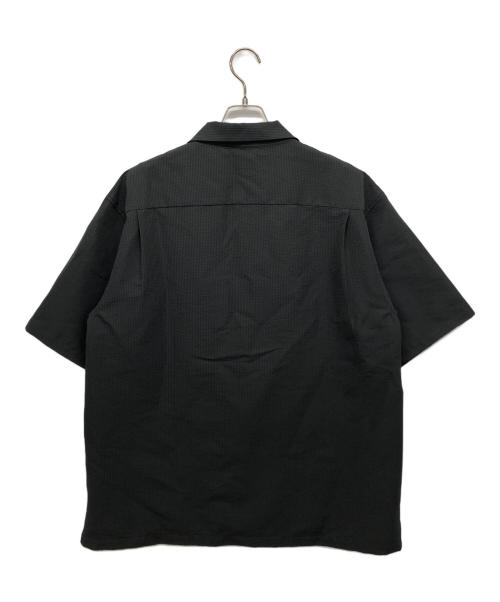 THE NORTH FACE（ザ ノース フェイス）THE NORTH FACE (ザ ノース フェイス) ショートスリーブシアサッカーベントメッシュシャツ グレー サイズ:Lの古着・服飾アイテム