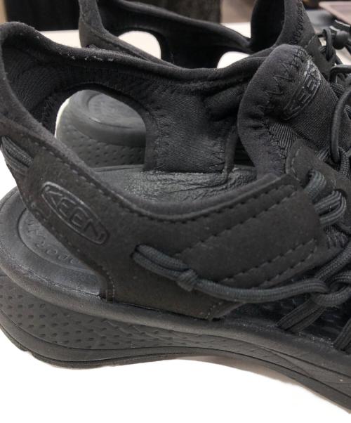 KEEN（キーン）KEEN (キーン) UNEEK ASTORIA/ユニーク アストリア ブラック サイズ:24.5㎝の古着・服飾アイテム