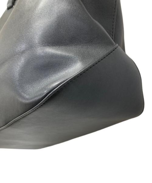 A.P.C.（アーペーセー）A.P.C. (アーペーセー) CABAS NINO SMALL ブラックの古着・服飾アイテム