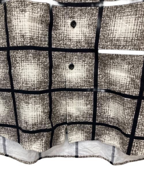 BLACKBIRD（ブラックバード）BLACKBIRD (ブラックバード) work shirt/総柄プリントネルシャツ グレーの古着・服飾アイテム