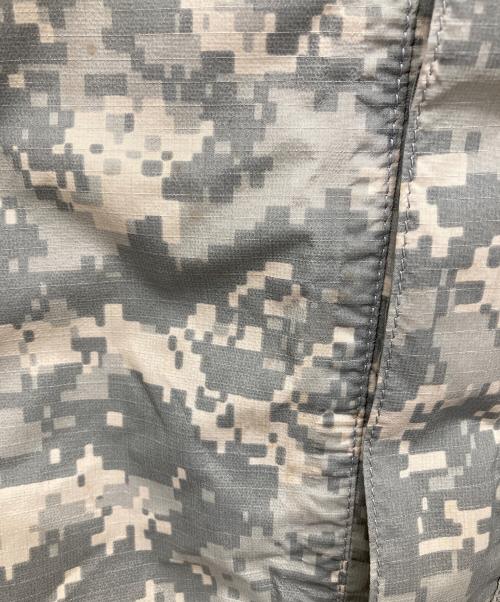 US ARMY（ユーエスアーミー）US ARMY (ユーエスアーミー) デジカモミリタリ－レインジャケット ベージュ サイズ:Mの古着・服飾アイテム