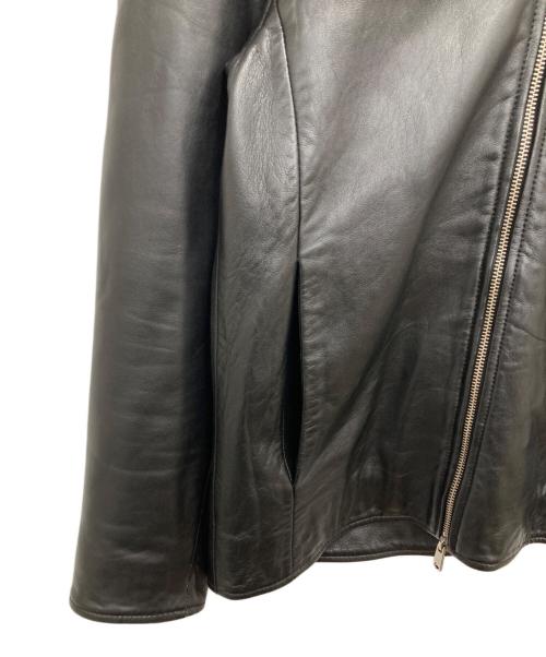 UNITED TOKYO（ユナイテッドトーキョー）UNITED TOKYO (ユナイテッドトーキョー) ラムレザーハイネックフードブルゾン ブラック サイズ:１の古着・服飾アイテム