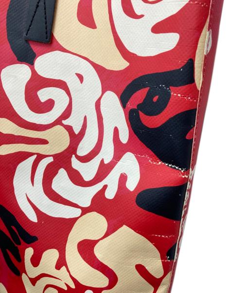 MARNI（マルニ）MARNI (マルニ) PVC FLORAL SHOPPER レッドの古着・服飾アイテム