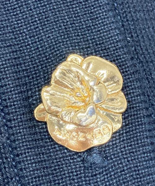 LEONARD FASHION（レオナールファッション）LEONARD FASHION (レオナールファッション) 金釦花刺繍ニットカーディガン ブラック サイズ:Mの古着・服飾アイテム