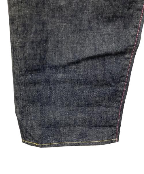 MOMOTARO JEANS（桃太郎ジーンズ）MOMOTARO JEANS (桃太郎ジーンズ) 出陣10oz特濃セルビッチミドルストレート インディゴ サイズ:W34の古着・服飾アイテム