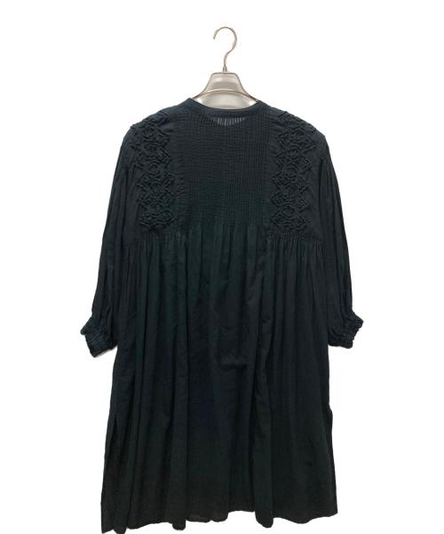 tumugu（ツムグ）tumugu (ツムグ) ハンド刺繍コットンモス2WAYワンピース ブラック サイズ:Fの古着・服飾アイテム