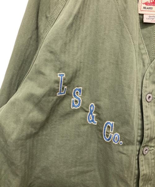 LEVI'S PReMIUM（リーバイス プレミアム）LEVI'S PReMIUM (リーバイス プレミアム) エンジニアカーディガン カーキ サイズ:L 未使用品の古着・服飾アイテム