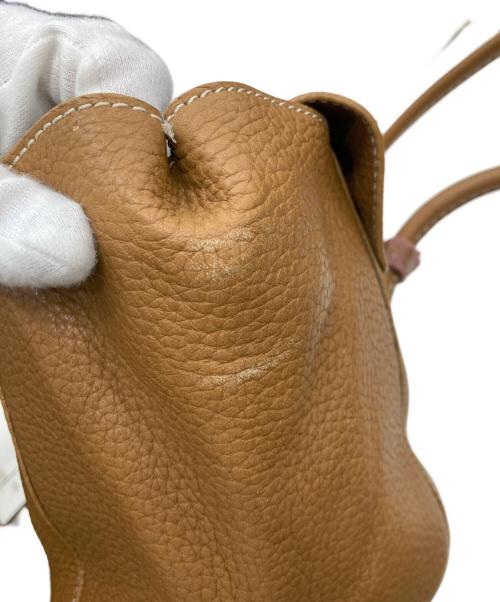 TOD'S（トッズ）TOD'S (トッズ) CORNICHE WAVE/ハンドバッグ ベージュの古着・服飾アイテム