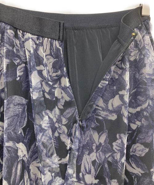 EPOCA（エポカ）EPOCA (エポカ) フィオーレチュールプリントフレアスカート ブラック サイズ:40の古着・服飾アイテム