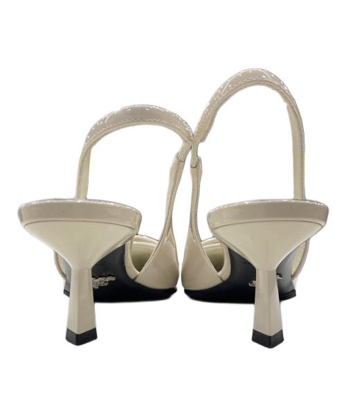 PRADA（プラダ）PRADA (プラダ) スリングバッグパンプス アイボリー サイズ:SIZE35 1/2の古着・服飾アイテム