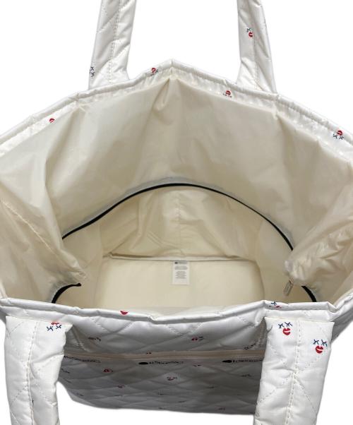 LeSportsac（レスポートサック）LeSportsac (レスポートサック) Megumi Kanzaki (メグミカンザキ) LARGE MULTI TOTE ホワイトの古着・服飾アイテム