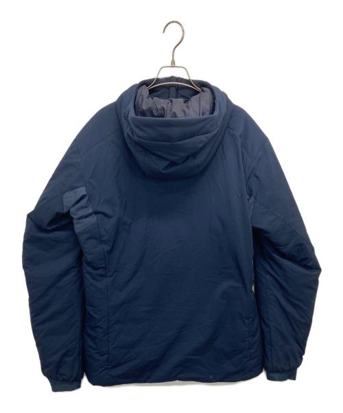 ARC'TERYX（アークテリクス）ARC'TERYX (アークテリクス) ATOM AR HOODY ネイビー サイズ:Mの古着・服飾アイテム