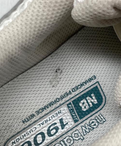 NEW BALANCE（ニューバランス）NEW BALANCE (ニューバランス) M1906REE SILVER/WHITE/スニーカー シルバー×ホワイト サイズ:27cmの古着・服飾アイテム