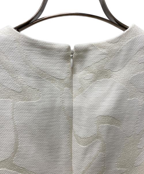 ANAYI（アナイ）ANAYI (アナイ) リネンジャガードノースリ ワンピース ホワイト サイズ:34の古着・服飾アイテム