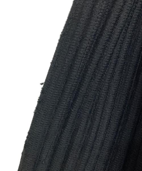 HOMME PLISSE ISSEY MIYAKE（オム プリッセ イッセイ ミヤケ）HOMME PLISSE ISSEY MIYAKE (オム プリッセ イッセイ ミヤケ) BASICS/プリーツパンツ ブラック サイズ:2の古着・服飾アイテム