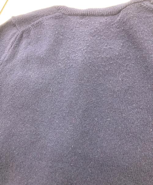 PLAY COMME des GARCONS（プレイコムデギャルソン）PLAY COMME des GARCONS (プレイコムデギャルソン) 丸首ロゴカーディガン ネイビー サイズ:Sの古着・服飾アイテム