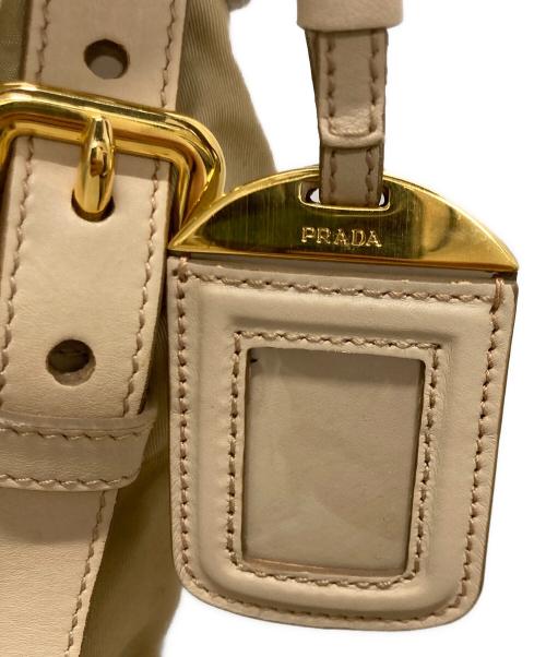 PRADA（プラダ）PRADA (プラダ) ナイロンショルダーバッグ ベージュの古着・服飾アイテム