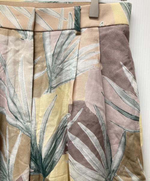 BALLSEY（ボールジィ）BALLSEY (ボールジィ) ノラジュロプリント タックワイドパンツ ベージュ サイズ:36 未使用品の古着・服飾アイテム