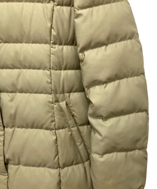 INDIVI（インディヴィ）INDIVI (インディヴィ) 撥水ロングダウンコート カーキ サイズ:Mの古着・服飾アイテム