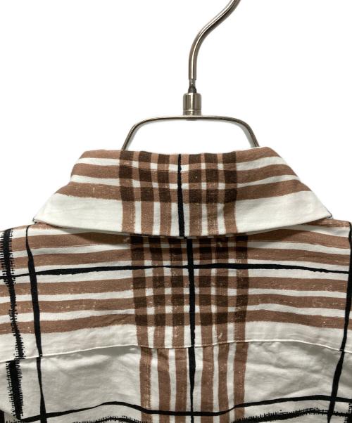 MARGARET HOWELL（マーガレットハウエル）MARGARET HOWELL (マーガレットハウエル) PAINTED CHECK COTTON LINEN ブラウン サイズ:SIZE 1 未使用品の古着・服飾アイテム