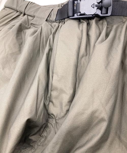 TIGHTBOOTH PRODUCTION（タイトブースプロダクション）TIGHTBOOTH PRODUCTION (タイトブースプロダクション) SIX PACK DOWN PANTS オリーブ サイズ:L 未使用品の古着・服飾アイテム